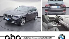 Grau Gebraucht 2021 BMW X5 Sport Line SUV | 39.990 € (Guter Preis)