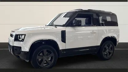 Weiß Gebraucht 2025 Land Rover Defender SE Dynamic SUV | 83.960 € (Guter Preis)