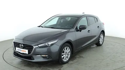 Grau Gebraucht 2017 Mazda 3 Exclusive-Line Limousine | 13.120 € (Fairer Preis)