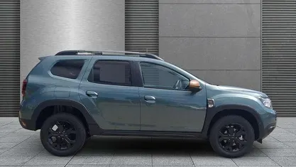Gebraucht 2024 Dacia Duster Extreme SUV | 24.790 € (Fairer Preis)