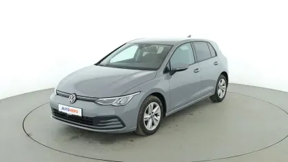 Gebraucht VW Golf VIII Life 150 PS (110 kW) 2020 Grau Kleinwagen