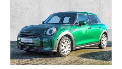 Gebraucht Mini ONE Classic 102 PS (75 kW) 2022 Grün Kleinwagen