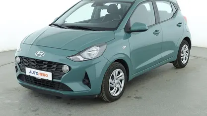 Gebraucht Hyundai i10 Select 67 PS (49 kW) 2022 Grün Kleinwagen