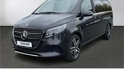Gebraucht Mercedes V300 Avantgarde 237 PS (174 kW) 2025 Grau Van / Kleinbus