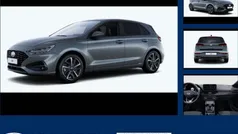 Grau (ecotronic grey) Gebraucht 2024 Hyundai i30 Advantage Limousine | 20.695 € (Fairer Preis)
