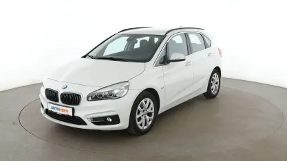 Gebraucht BMW 218 Active Tourer Luxury Line 150 PS (110 kW) 2017 Weiß Van / Kleinbus