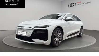 Grau Gebraucht 2025 Audi A6 e-tron Ambiente Kombi | 57.990 €
