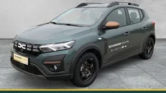 Grün Gebraucht 2024 Dacia Sandero Extreme Kleinwagen | 16.990 € (Fairer Preis)