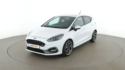 Gebraucht Ford Fiesta ST 200 PS (147 kW) 2019 Weiß Kleinwagen