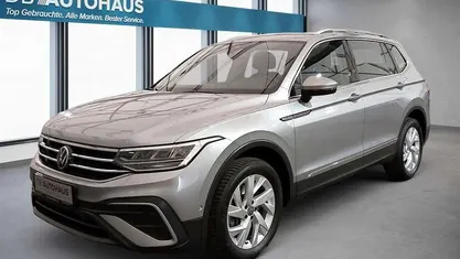 Gebraucht 2023 VW Tiguan Allspace Life SUV | 31.930 € (Superpreis)