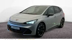 Geysirsilber Gebraucht 2024 Cupra Born Kleinwagen | 32.440 € (Guter Preis)