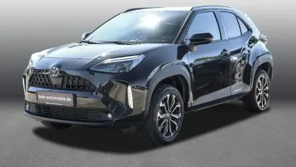 Gebraucht Toyota Yaris Plus 130 PS (95 kW) 2025 Schwarz Kleinwagen