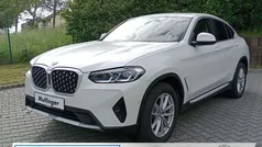 Mineralweiss (metallic) Gebraucht 2024 BMW X4 Performance SUV | 49.933 € (Superpreis)
