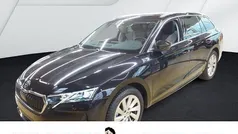 Gebraucht 2024 Skoda Octavia Selection Kombi | 33.777 € (Fairer Preis)