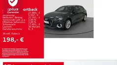 Grau Gebraucht 2024 Audi A3 Sportback Advanced Limousine | 27.989 € (Superpreis)