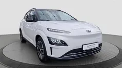 Weiss Gebraucht 2022 Hyundai Kona Prime SUV | 23.900 € (Guter Preis)