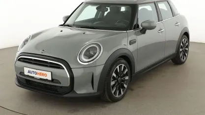 Gebraucht Mini ONE Classic 102 PS (75 kW) 2022 Grau Kleinwagen