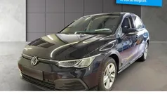 Gebraucht 2020 VW Golf VIII Life Limousine | 20.890 € (Fairer Preis)