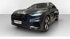Grau Gebraucht 2020 Audi Q8 S-Line SUV | 58.990 € (Fairer Preis)