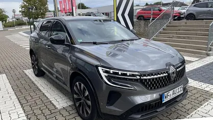 Gebraucht Renault Austral Techno 158 PS (116 kW) 2025 Dolomitgrau, black pearlschwarz metallic (grau) SUV