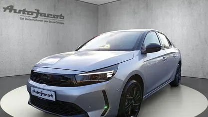 Silber Gebraucht 2024 Opel Corsa Limousine | 17.950 € (Fairer Preis)