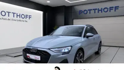 Gebraucht Audi A3 Ambiente 116 PS (85 kW) 2025 Grau Limousine