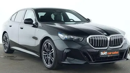 Gebraucht BMW 520 M Sport 208 PS (152 kW) 2025 Schwarz Limousine