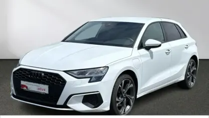 Gebraucht Audi A3 Sportback e-tron 204 PS (150 kW) 2022 Weiß Kleinwagen