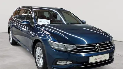 Usado VW Passat Business 150 HP (110 kW) 2021 Azul Carrinha