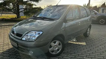 Gebraucht Renault Scénic II 107 PS (78 kW) 2003 Grün Van / Kleinbus