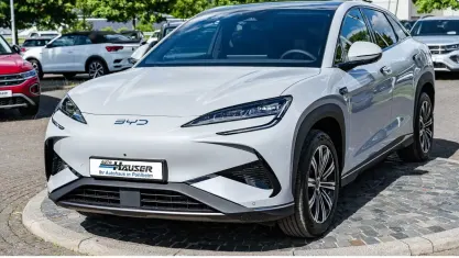 Neu BYD Sealion 7 Comfort 230 kW (313 PS) 2026 Grau SUV