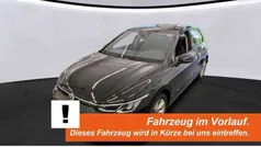 Schwarz Gebraucht 2022 VW Golf VIII Life Limousine | 22.980 € (Fairer Preis)