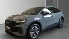 Grau Gebraucht 2022 Audi Q4 Sportback e-tron Sport SUV | 34.888 € (Fairer Preis)