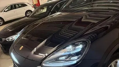 Schwarz Gebraucht 2018 Porsche Cayenne Turbo SUV | 65.780 € (Superpreis)