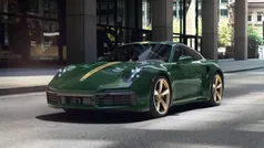Farbauswahl technisch freigegebener farben: britishracinggreen Gebraucht 2022 Porsche 911 Turbo S | 243.880 €