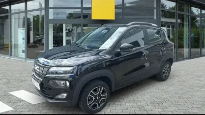 Używany Dacia Spring Essentiel 33 kW (45 KM) 2023 Czarny Hatchback