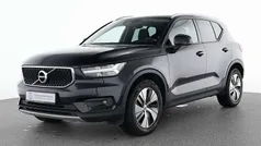 Schwarz Gebraucht 2022 Volvo XC40 Momentum SUV | 28.550 € (Fairer Preis)