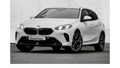 Gebraucht BMW 120 M Sport 170 PS (125 kW) 2025 Alpinweiss iii Kleinwagen