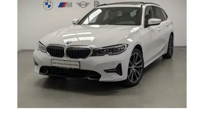 Gebraucht BMW 320 Sport Line 190 PS (139 kW) 2022 Weiß Kombi