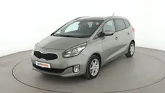 Grau Gebraucht 2015 Kia Carens FIFA World Cup Edition Van / Kleinbus | 9.590 € (Fairer Preis)