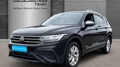 Schwarz Gebraucht 2024 VW Tiguan Allspace Life SUV | 33.990 € (Fairer Preis)