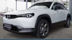 Weiß ceramic metallic 3tone Gebraucht 2021 Mazda MX30 Comfort SUV | 15.989 € (Fairer Preis)