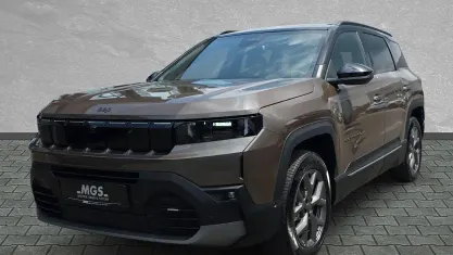 Neu Jeep Compass 145 PS (106 kW) 2026 Amazonia mit dach vulcano SUV