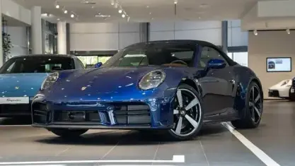 Gebraucht Porsche 911 Carrera S Cabriolet 480 PS (353 kW) 2026 Blau Cabrio
