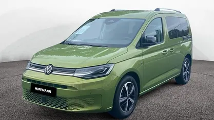 Neu VW Caddy Goal 116 PS (85 kW) 2025 Golden green metallic Van / Kleinbus