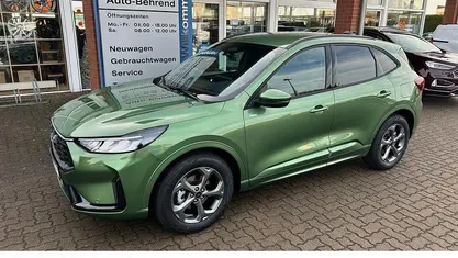 Gebraucht 2025 Ford Kuga ST-Line SUV | 32.285 € (Fairer Preis)