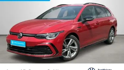 Gebraucht VW Golf VIII R-line 150 PS (110 kW) 2020 Kings red metallic Kombi