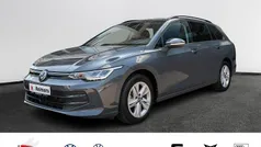 Grau Gebraucht 2024 VW Golf VIII Life Kombi | 28.990 € (Fairer Preis)