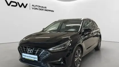 Gebraucht Hyundai i30 Edition 30+ 118 PS (86 kW) 2022 Schwarz Kombi