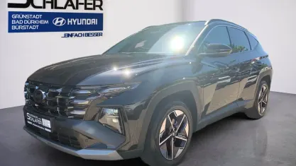 Gebraucht Hyundai Tucson Trend 160 PS (117 kW) 2025 Abyss black / met SUV